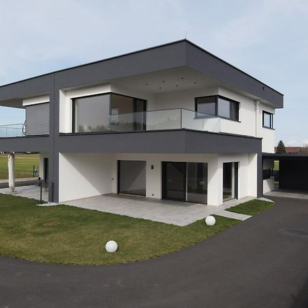 Luxus-Villa In Idyllischer Lage Muttendorf Екстериор снимка